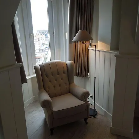 Heritage 3* Le Coq